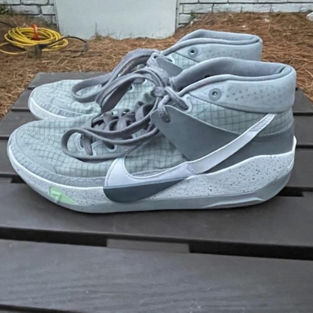 Nike KD14 sz 8
